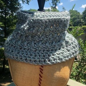 New Outlander inspired hand crocheted chunky cowl